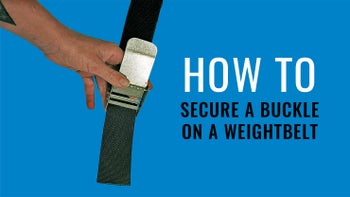 How to Secure the Buckle of a Weight Belt