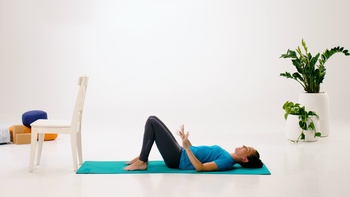 Morning Gentle Yoga ✨ Lying Down to Seated to Standing 