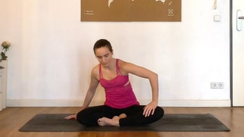 Relieve Hip Pain While Seated (great for bursitis)