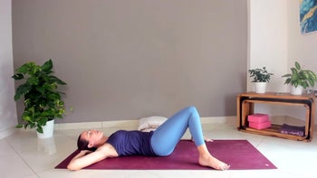 Gentle Yoga for Hips & Shoulders ✨ Awakening Challenge Day 2