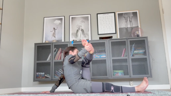 Renew the body Low Body stretch