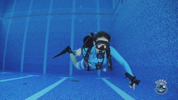 Effektives Klipsen am rechten Brust-D-Ring mit dem Boltsnap – Tipps von Dorota