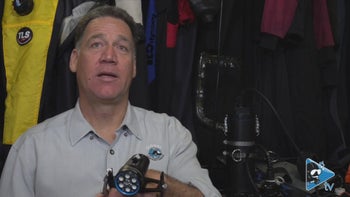 Kommunikation beim Tauchen mit Lampen: Einsatz und Techniken im Team