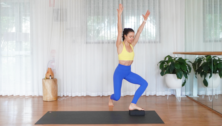 Calesthenics Class 3 With Bec