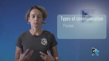 Introducción a la comunicación bajo el agua y sus formas activas y pasivas