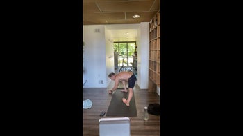 Vinyasa Flow EXPRESS class with Martin - 201