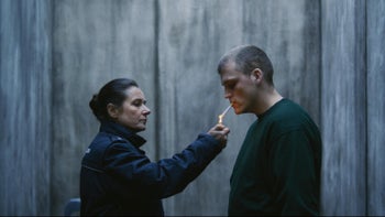 Sub supraveghere (2024)