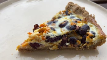 Tarte d'automne : haricots rouges, carottes et feta