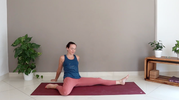 Morning Dynamic Flow - Focus on Your Hips