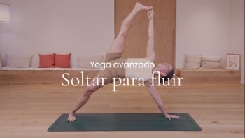 Soltar para fluir. Power yoga con Ro