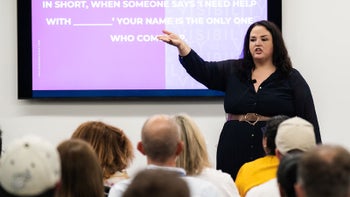 11 Steps To Be The Goto Guy-Girl In Your Industry Fast