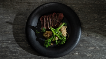 Wagyu Tafelspitz, Champagnerkraut, Zwiebelpüree