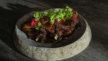 Coq au vin, Rote Beete Püree