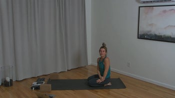 2.2.26 Flow with Shelby- Side Body Long and Balance (this class can be broken down into two parts, 30 min each)