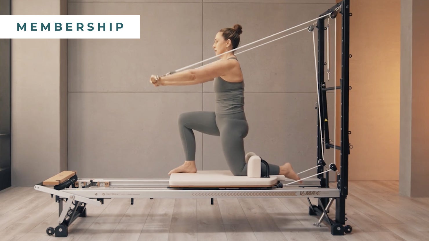 STOTT PILATES REFORMER