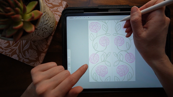 Craftsman Floral Sketching And Inking