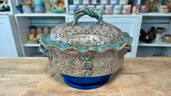 Glazing a Lidded Baking Dish