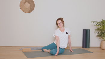 🌞 Dynamique : Libérer le plexus, apaiser le mental