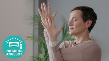 Academy-Kurs: Yoga & Krebs mit Tina Scheid