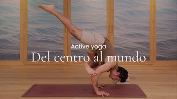 Del centro al mundo. Vinyasa con Arturo