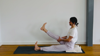 Sanftes mobilisieren von Fuss bis Kopf