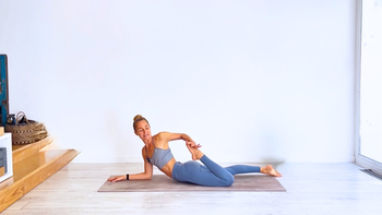 32 Min Stretch For Back & Shoulders
