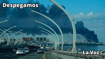Fuego en Ormuz y Moscú, oro vs dólar, cuentos IA, comercio ártico y pinchazo vivienda - 03/06/26