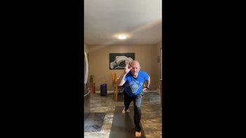 Vinyasa Flow EXPRESS class with Martin - 207