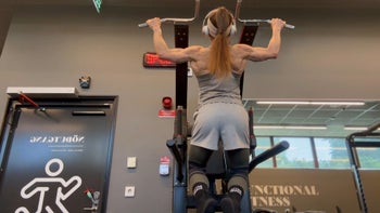 Pull-ups Superset with Inverted Rows for stronger midback gains