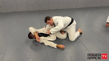 Rayron Gracie: Knee Smash Half Guard Pass