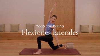 Flexiones laterales. Jivamukti con Karina