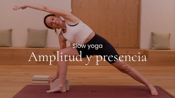 Amplitud y presencia. Hatha con Andrea