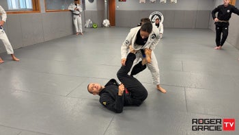 Arturas Luskinas: X Guard High Step Pass Counter
