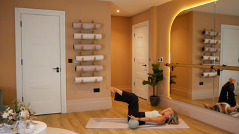 30 min Deep Core + Glutes
