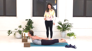 Shoulders, Clarity + Ease with Kate Reil