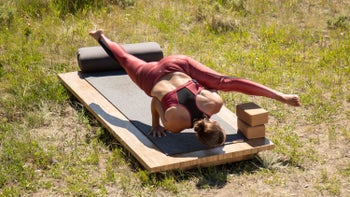 Flow & Fly! Koundinyasana II