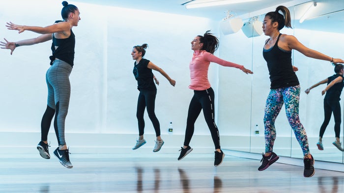 SWEAT TO THE BEAT 2.4