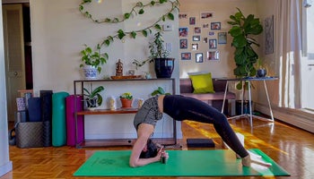 Forearm Stand (60-min) Vinyasa