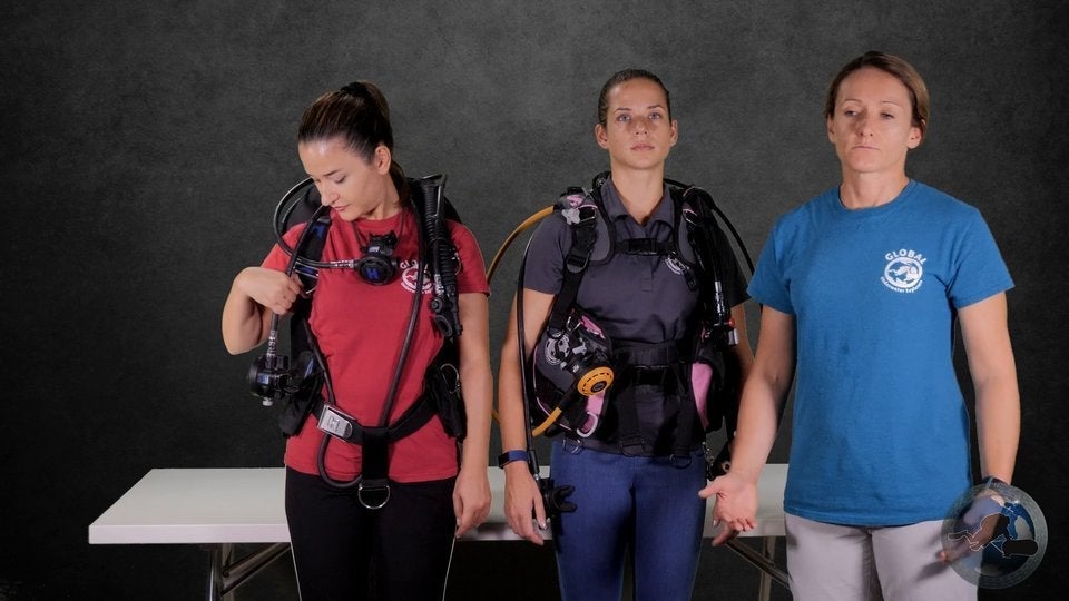 GUE scuba gear configuration vs. jacketstyle configuration