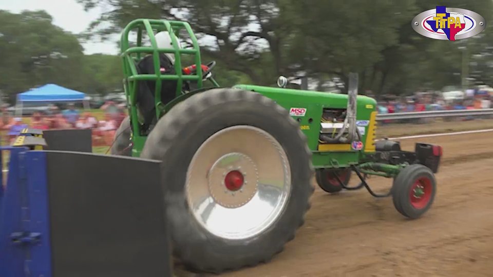Full Pull Live - Watch Tractor Pull Action & Exclusive Content